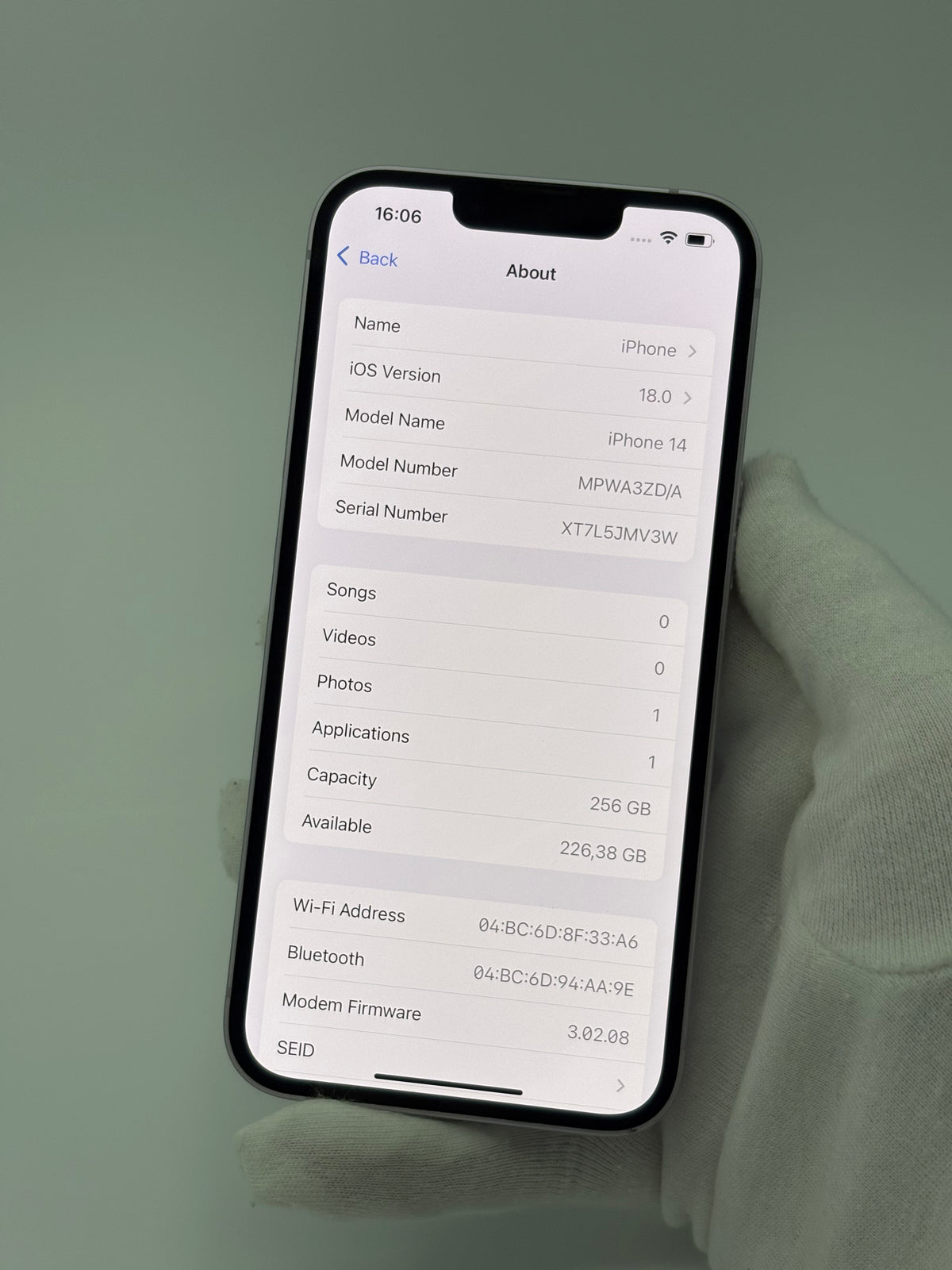 iPhone 14 - 256 GB